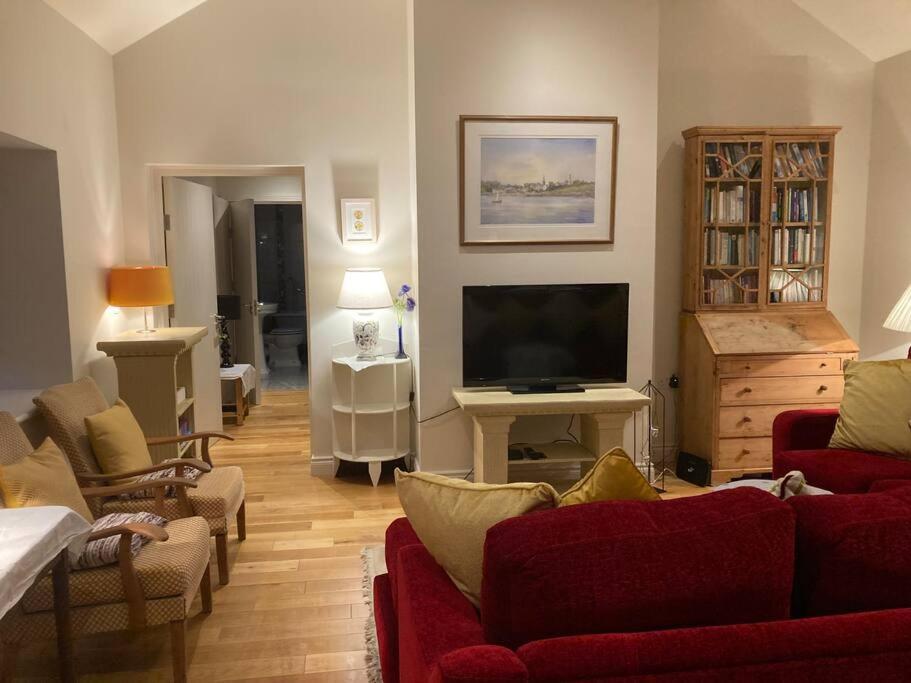 2 Quay Road, Killala. Stunning Sea Front Cottage Εξωτερικό φωτογραφία